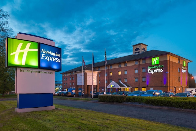 Gallery - Holiday Inn Express Birmingham - Oldbury, An Ihg Hotel