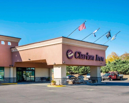 Gallery - Clarion Inn
