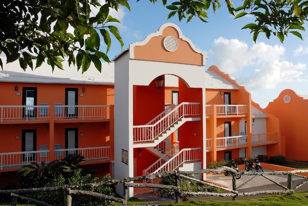Gallery - Grotto Bay Beach Resort