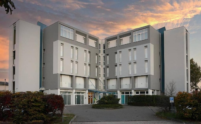 Gallery - Hotel Campus