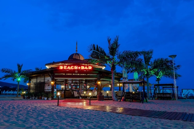Gallery - Royal Palace Helena Sands