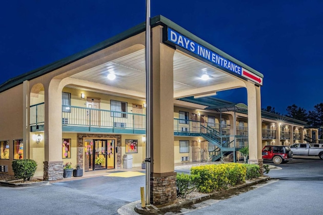 Gallery - Days Inn By Wyndham Macon I-475