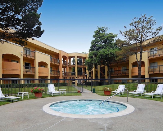 Gallery - Comfort Inn & Suites San Francisco Airport North