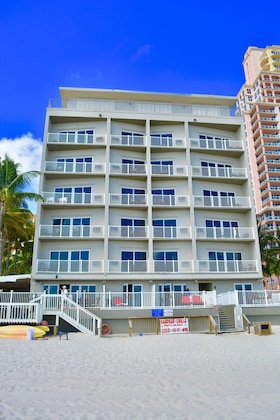 Gallery - Sun Tower Hotel & Suites On The Beach