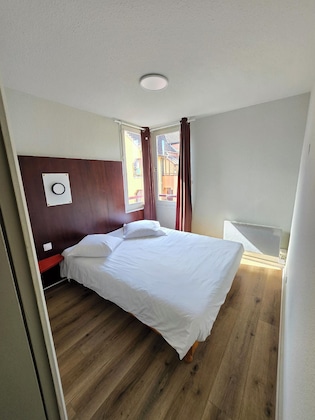 Gallery - Geneva Residence