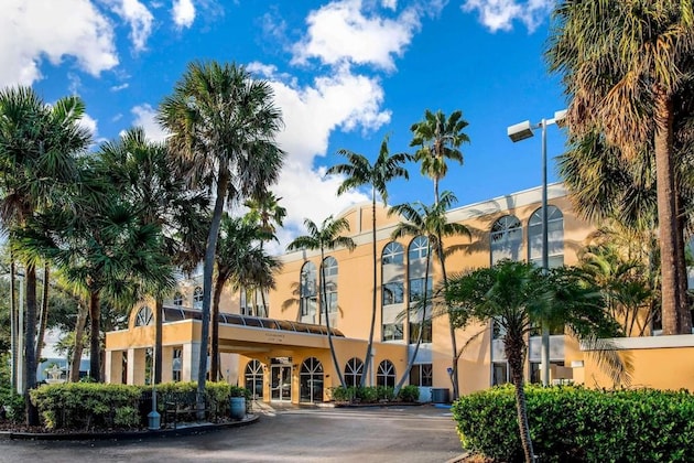 Gallery - La Quinta Inn & Suites by Wyndham Fort Lauderdale Tamarac