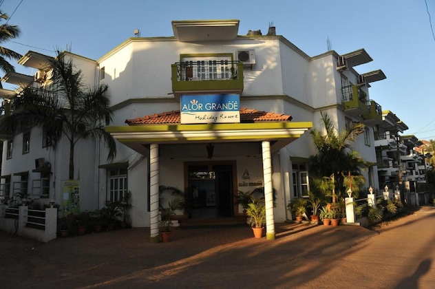 Gallery - Alor Grande Holiday Resort