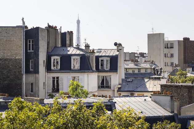 Gallery - Hôtel De Banville