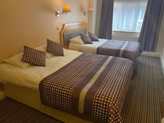 Gallery - Parkside International Hotel