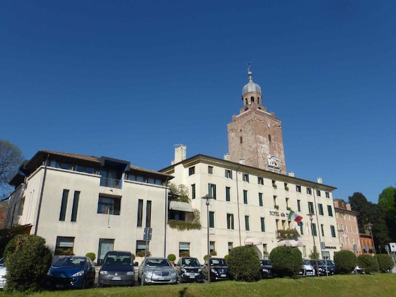 Gallery - Hotel Alla Torre