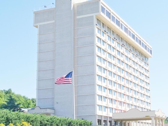 Gallery - Garner Hotel North Bergen - Nyc Gateway By Ihg