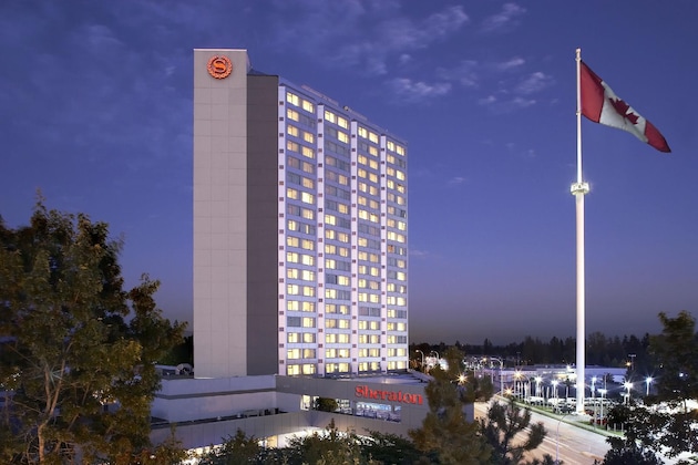 Gallery - Sheraton Vancouver Guildford Hotel