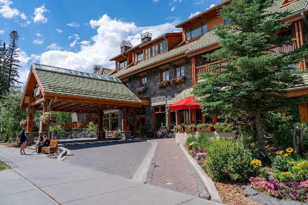 Gallery - The Fox Hotel And Suites