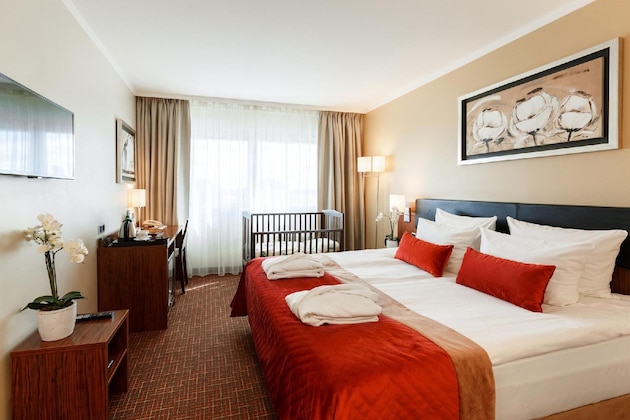 Gallery - Avalon Hotel & Conferences
