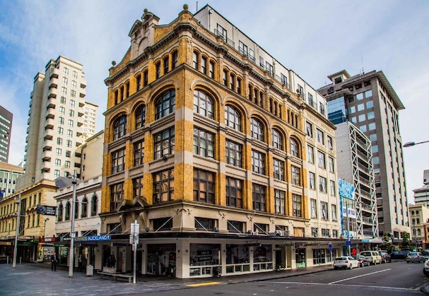 Gallery - Nomads Auckland Backpackers