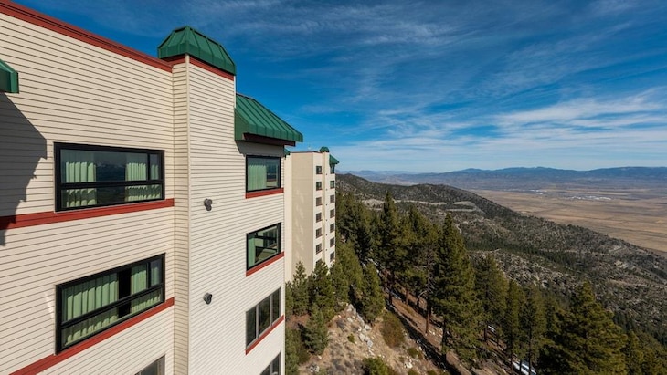 Gallery - Holiday Inn Club Vacations Tahoe Ridge Resort By Ihg