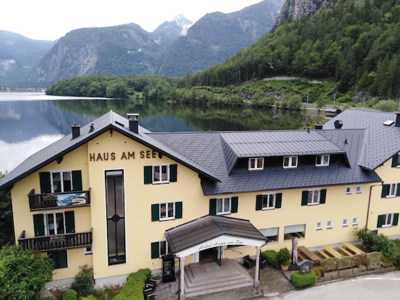 Gallery - Hotel Haus Am See Self Check-In