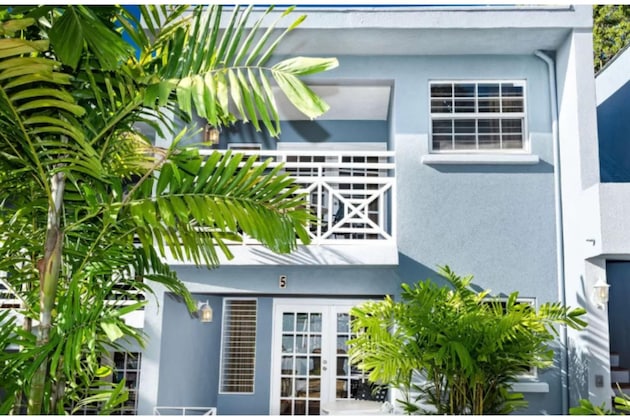 Gallery - The Palms Resort