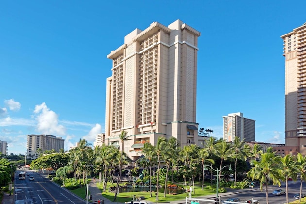 Gallery - Hilton Grand Vacations Suites At Hilton Hawaiian Village