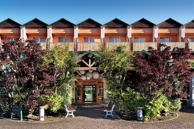 Gallery - Iseolago Hotel