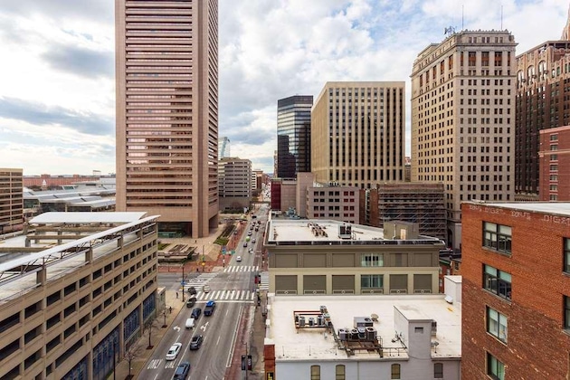 Gallery - Comfort Inn & Suites Baltimore Inner Harbor