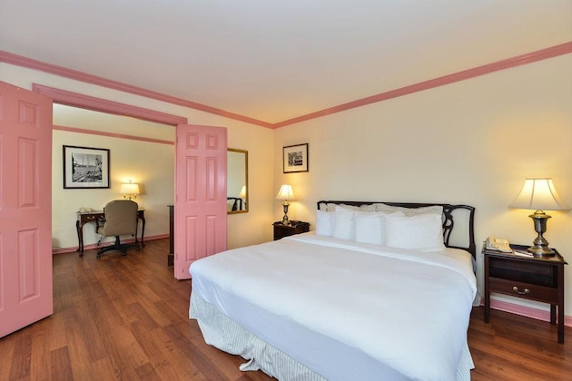 Gallery - Admiral Fell Inn Baltimore Harbor, Ascend Hotel Collection