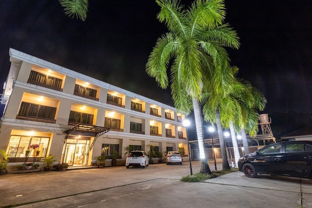 Gallery - The Palm Garden Hotel