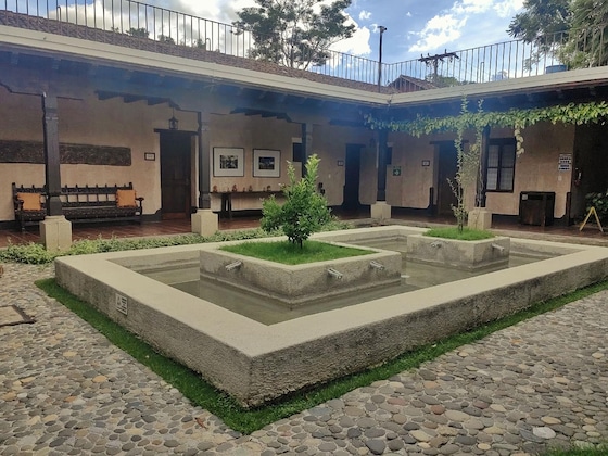 Gallery - Porta Antigua