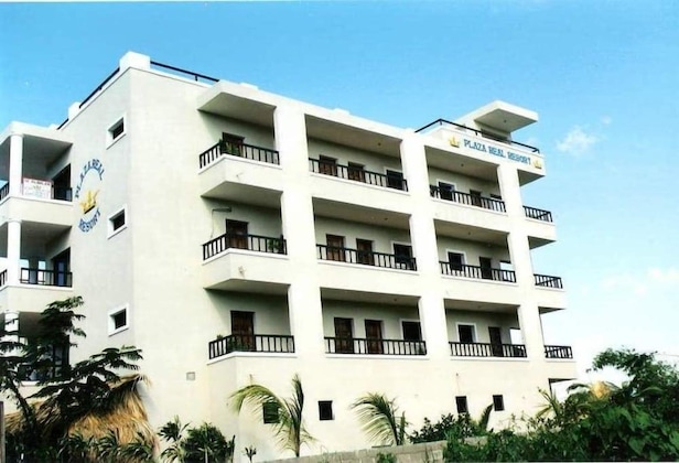 Gallery - Plaza Real Resort