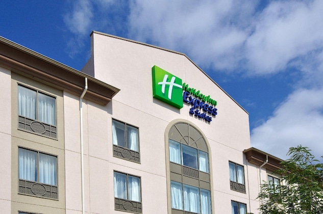 Gallery - Holiday Inn Express Hotel & Suites Ottawa Airport By Ihg