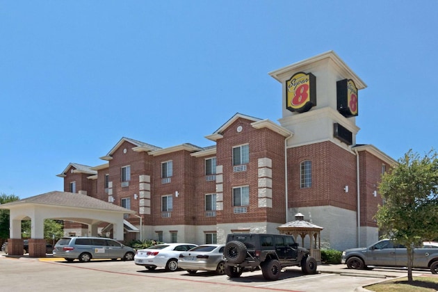 Gallery - Super 8 by Wyndham Austin Airport South