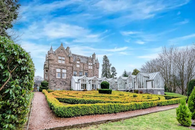 Gallery - The Landmark Hotel And Leisure Club