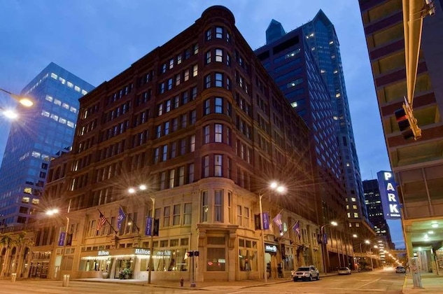 Gallery - The Pennywell St.Louis Downtown, A Hilton Hotel