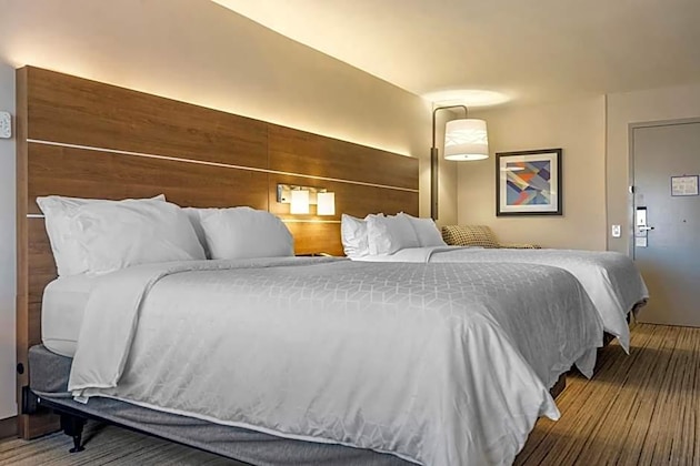 Gallery - Holiday Inn Express Hotel & Suites Albuquerque Midtown By Ihg