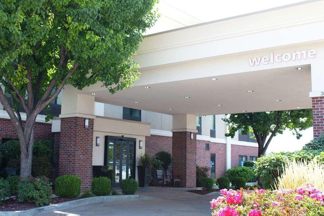 Gallery - Hampton Inn Boise
