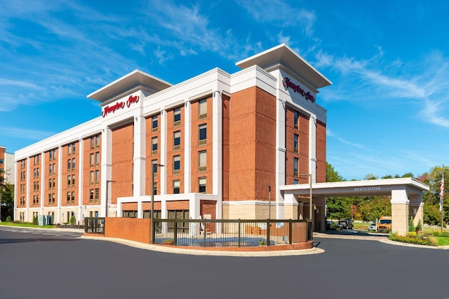 Gallery - Hampton Inn Greensboro Airport