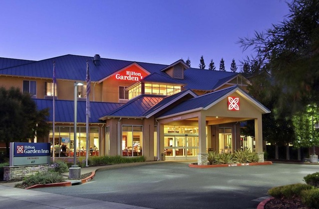 Gallery - Hilton Garden Inn Sonoma County Airport