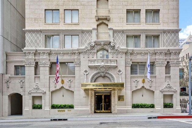 Gallery - Hilton Checkers Los Angeles
