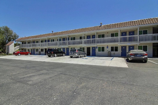 Gallery - Motel 6 Santa Barbara - Carpinteria South