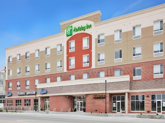 Gallery - Holiday Inn Omaha Downtown - Waterpark By Ihg