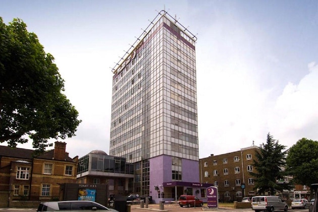 Gallery - Premier Inn London Hammersmith (Ravenscourt Park)