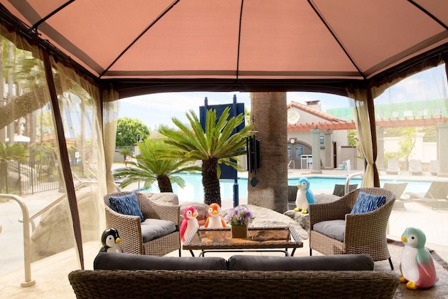 Gallery - Four Points By Sheraton Anaheim