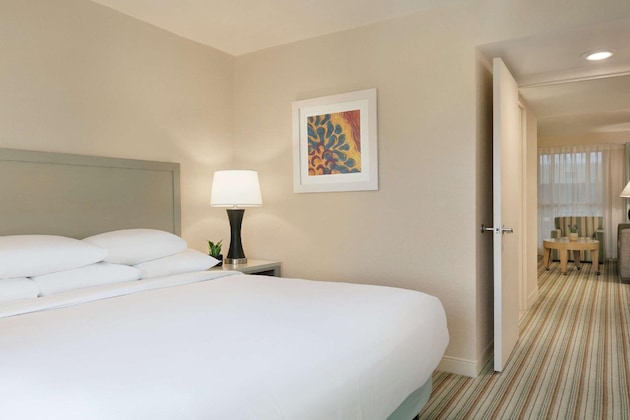 Gallery - Embassy Suites By Hilton San Juan Hotel & Casino