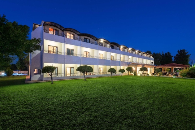 Gallery - Matoula Beach Hotel