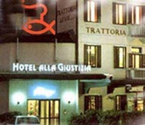 Gallery - Hotel Alla Giustizia