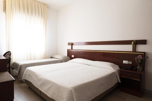Gallery - Hotel Vienna