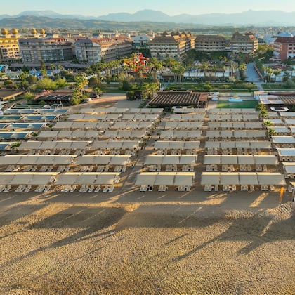 Gallery - Royal Dragon Hotel