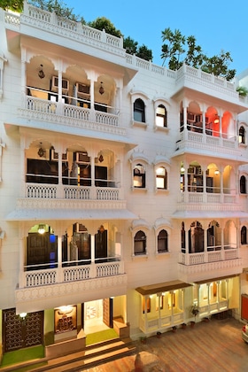 Gallery - Jyoti Mahal A Royal Heritage Hotel - 5 Mins From New Delhi Railway Station & 2Mins From Metro