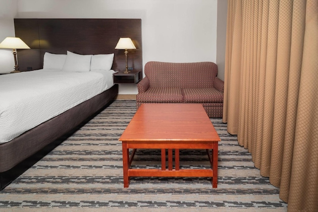 Gallery - Endeavor Inn And Suites