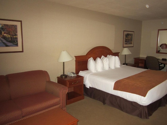 Gallery - Super 8 By Wyndham Fort Nelson Bc